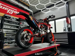 KTM 500 EXC Supermoto Supermotard A2 VTR Style