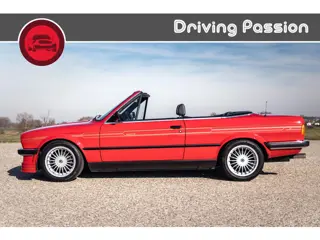BMW 3-serie 325i E30 | Alpina Styling | Briljant rood | Gold Striping