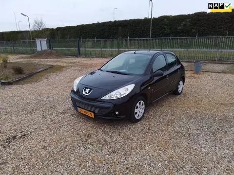 Peugeot 206 + 1.4 Urban Move Zeer lux,s AIRCO Elektrise pakket