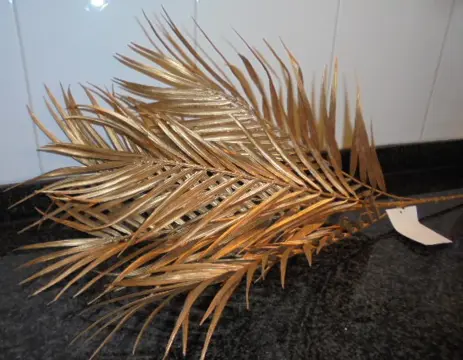 DECO TAKKEN GOUD PALMBLAD 85 CM NIEUW