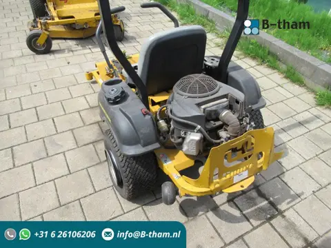 Hustler 0-turn SPORT Defect / for parts (bj 2011)