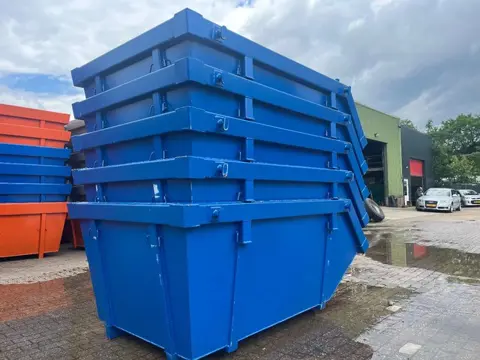 Diversen Containers diversen kleuren op voorraad !