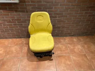 John Deere Geveerde zitting
