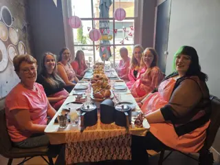 Hi there horny men, My name is Lizz