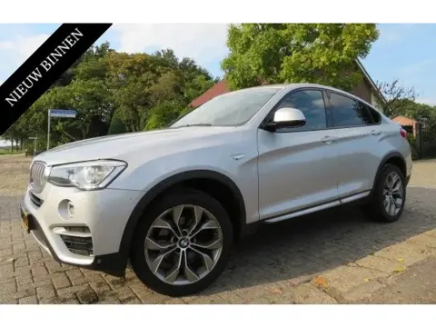BMW X4 XDrive 2.0D Aut. High Execut. met Leder & Vele Opties !