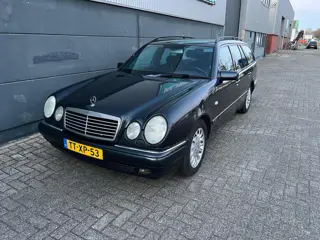 Mercedes-Benz E-klasse Combi 240 Avantgarde