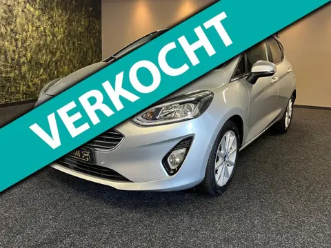 Ford Fiesta 1.0 EcoBoost-Titanium-AUTOM-NAVI-CAMI-1ST EIG-RADAR -CAR PLAY-NAP