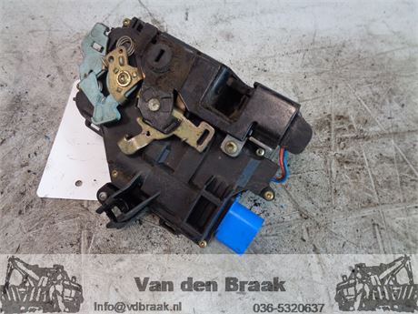 Seat Toledo 2004-2009 Deurslot rechts achter