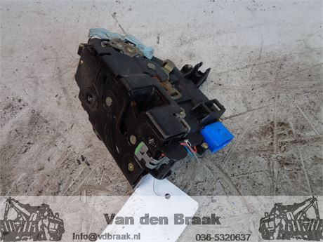 Seat Toledo 2004-2009 Deurslot links voorzijde