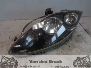 Seat Toledo 2004-2009 Koplamp links