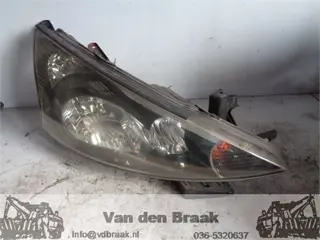 Mitsubishi Grandis 2004-2011 Koplamp rechts