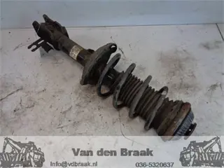 Opel Astra Hatchback 1.4 16V 2004-2012 Schokbreker rechts voorzijde
