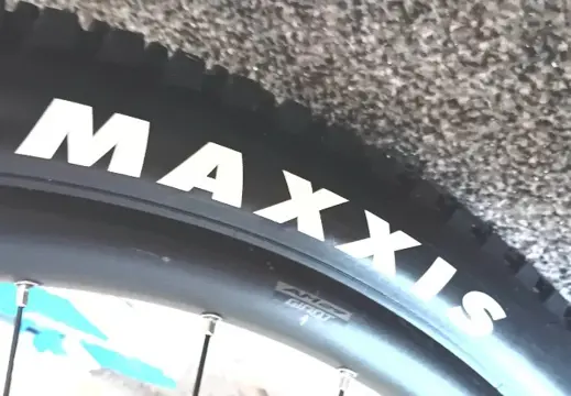 Te koop Giant Stance E+ SyncDrive Sport