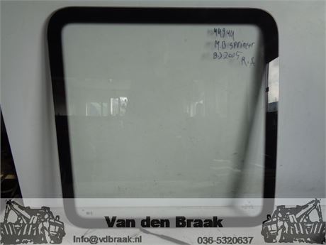 Mercedes Sprinter 1995-2006 Ruit rechts laaddeur
