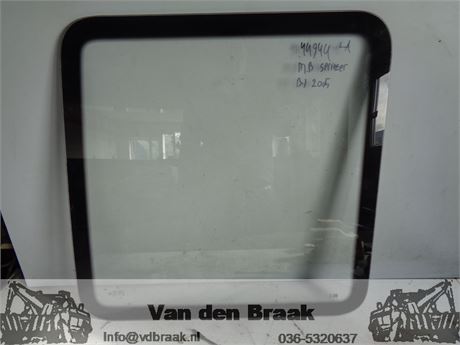 Mercedes Sprinter 1995-2006 Ruit links laaddeur