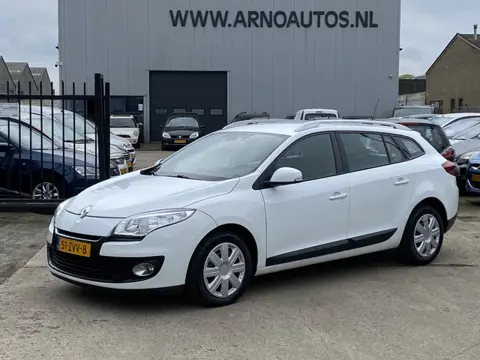 Renault Mégane Estate 1.5 dCi Expression EURO 5, € 2.893,- EX BTW, 6-BAK, AIRCO, CRUISE CONTROL, GRO