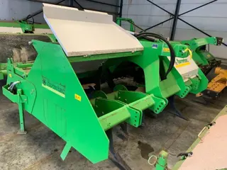 Farmtec AGRI 300 met aangedreven rol