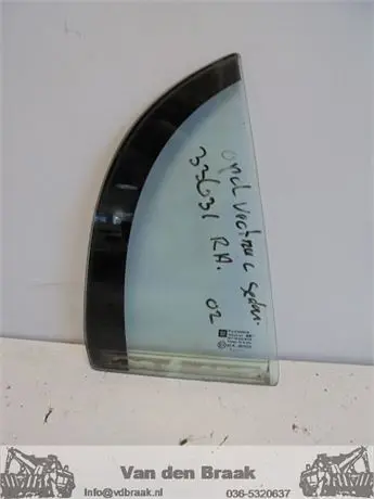 Opel Vectra 4drs sedan 2002-2009 Driehoekraam rechtsachter