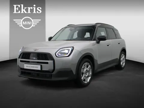 MINI Countryman Favoured Pakket M + Glazen panoramadak + Parking Assistant + Driving Assistant + Com