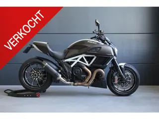 Ducati Diavel Carbon White SC Project | Nieuwstaat | Volledig onderhoud | Desmo