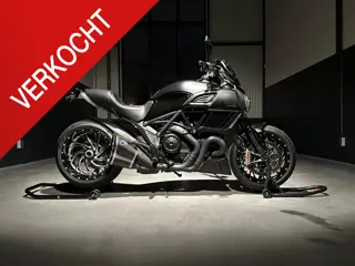 Ducati Diavel Dark Stealth | Full termignoni | Navi | Forged Aluminium wielen