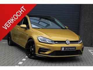 Volkswagen Golf R-Line DSG 150 pk | Panoramadak | Digitaal display | Full LED matrix | Apple Carplay