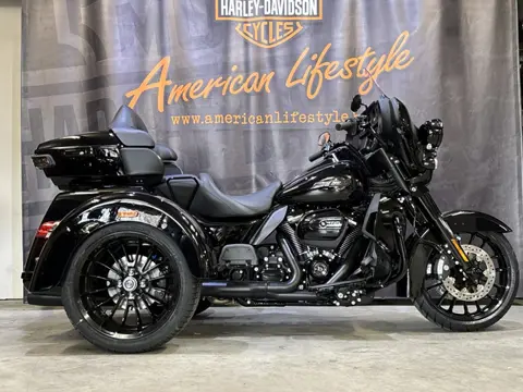Harley-Davidson Touring Touring Trike Tri Glide Ultra FLHTCUTG