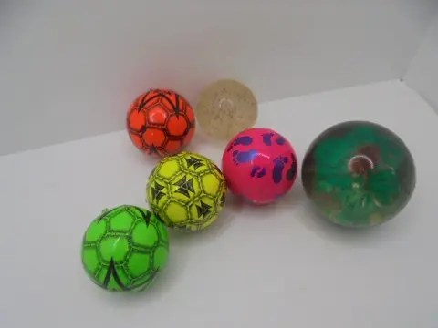STUITERBALLEN 6 STUKS