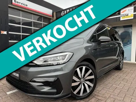 Volkswagen Touran 1.5 TSI R-Line 7p | Bi-Xenon | Full-Led | Navi | Camera | A.Cruise | Climate | Ful