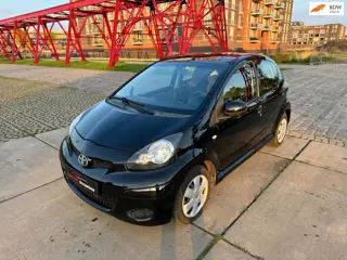Toyota Aygo 1.0-12V Comfort 5DRS|AIRCO|ELKTR PAKKET|NWE APK