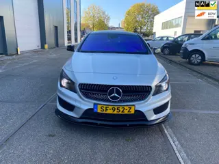 Mercedes-Benz CLA-klasse 250 Edition 1 / AUTOMAAT / APK / NAP / BOEKJES / OPTIES / NETTE AUTO!!!1