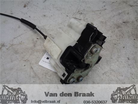 Fiat 500 2007-2015 Deurslot links