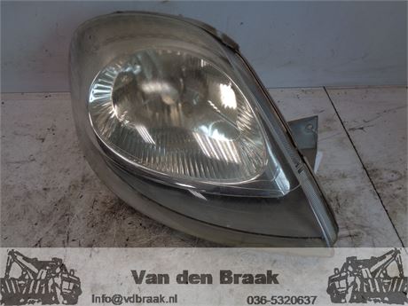 Renault Trafic 2001-2007 Koplamp rechts