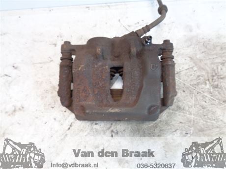 Renault Trafic 2001-2011 Remklauw linksvoor