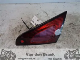 Mitsubishi Colt 3drs 2004-2013 Achterlicht rechts binnenzijde