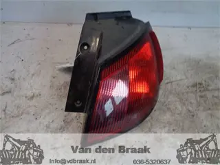 Mitsubishi Colt 3drs 2004-2013 Achterlicht rechts buitenzijde