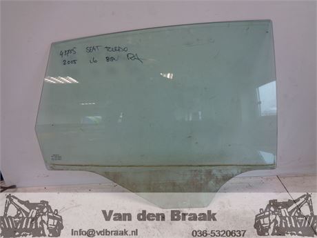 Seat Toledo 2004-2009 Portierraam rechts achter