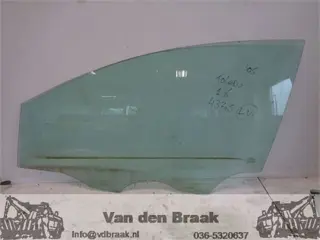 Seat Toledo 2004-2009 Portierraam links voor