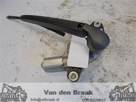 Volkswagen Golf Hatchback 2008-2012 Ruitenwissermotor achter