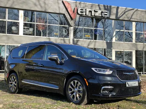 Chrysler Pacifica 3.6 V6 Pinnacle Plug-in Hybrid (bj 2025)