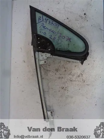 Peugeot 307 CC 2003-2009 Rechts voor driehoeksraam