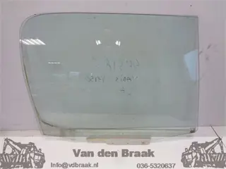 Toyota Yaris Verso 1999-2006 Portierraam rechts achter