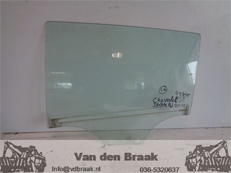 Chevrolet Spark 2010-2015 Portierruit links achter