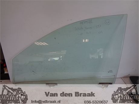 Toyota Yaris 5 drs 1999-2005 Portierruit links voor