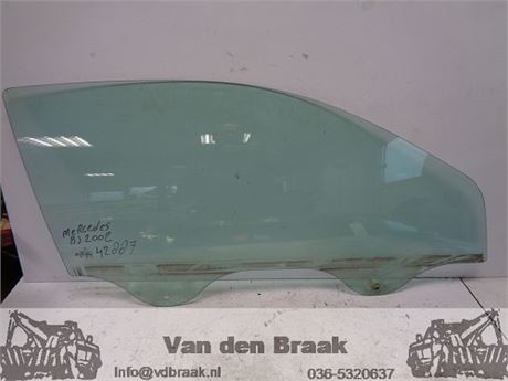 Mercedes Benz Sportcoupe C203 2001-2008 Portierruit rechts