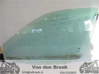 Lancia Lybra 1999-2005 Portierruit links voor