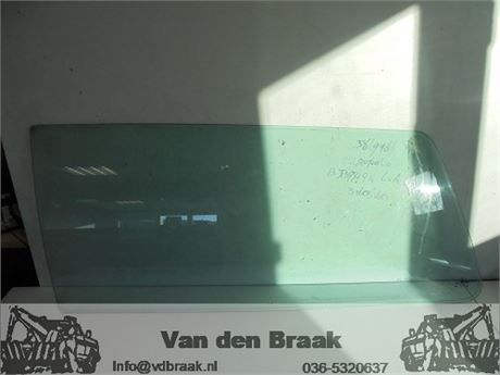 Volkswagen Polo Coupe 1986-1994 Zijruit linksachter