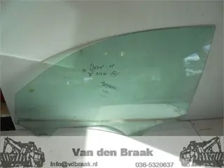 Volkswagen Passat Variant 1997-2005 Portierraam links voor