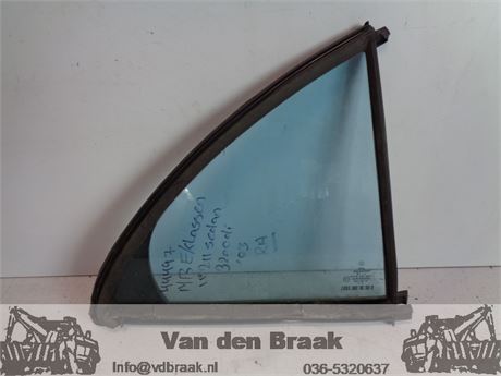 Mercedes Benz W211 2002-2009 Scheerrraam rechts achter
