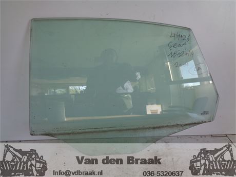 Seat Ibiza 5 deurs 2002-2009 Portierraam links achter